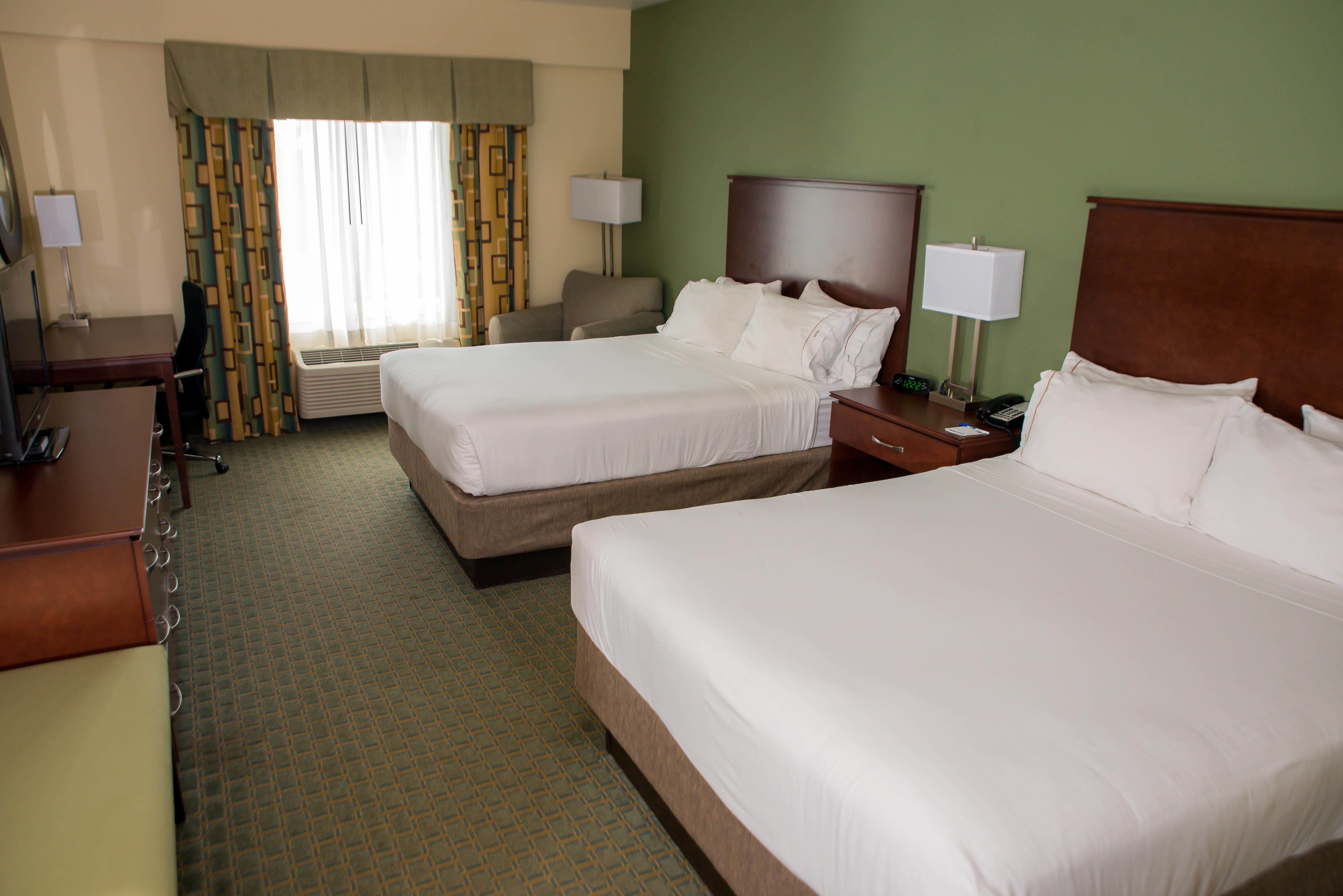 Holiday Inn Express & Suites Cocoa By Ihg Exterior photo