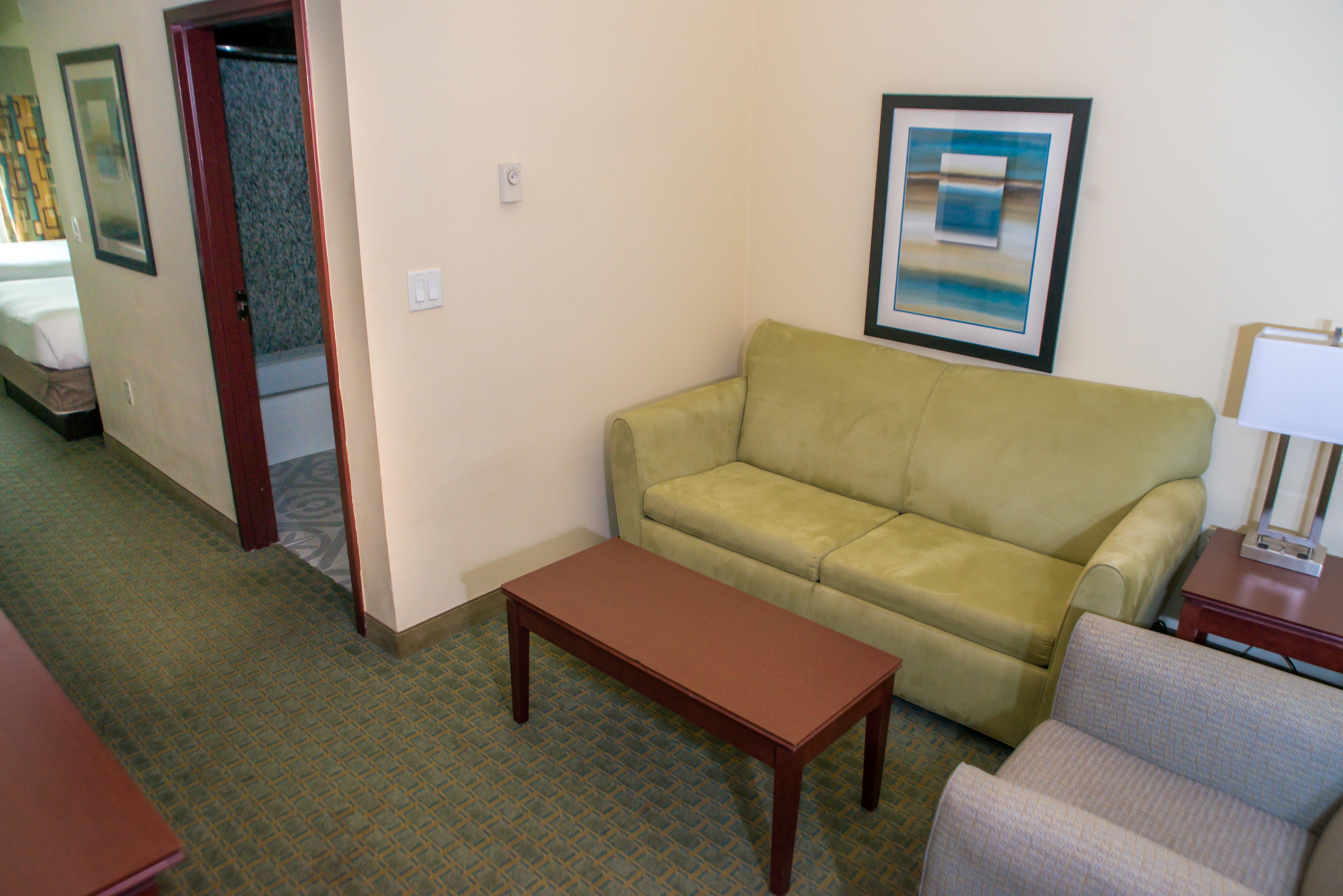 Holiday Inn Express & Suites Cocoa By Ihg Exterior photo