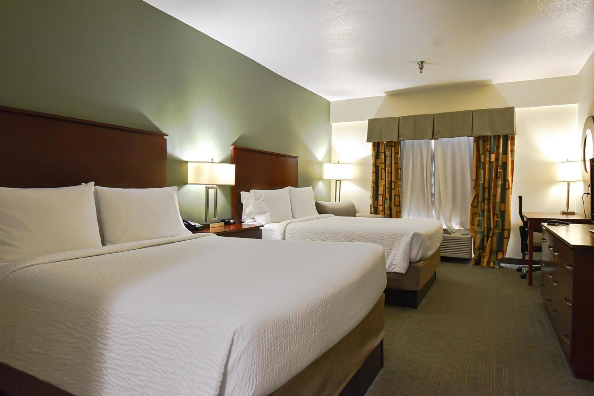 Holiday Inn Express & Suites Cocoa By Ihg Exterior photo